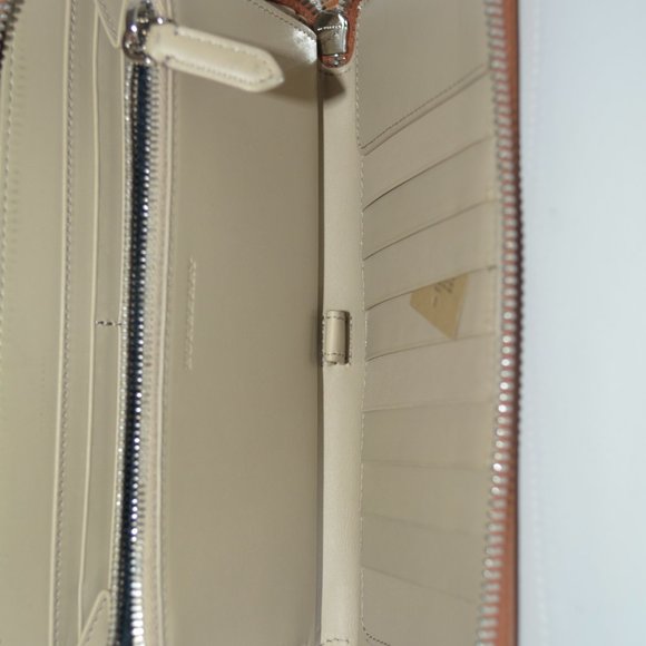 NWT BURBERRY RENFREW ZIP AROUND WALLET - Picture 4 of 7